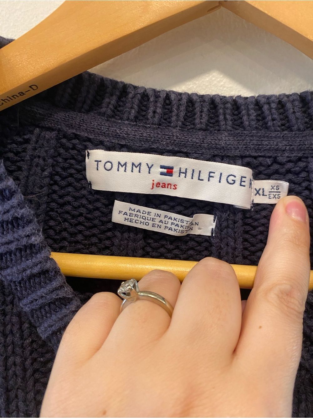 Vintage Y2K Tommy Hilfiger cropped ribbed knit sweater women’s xs flag logo - Picture 5 of 8
